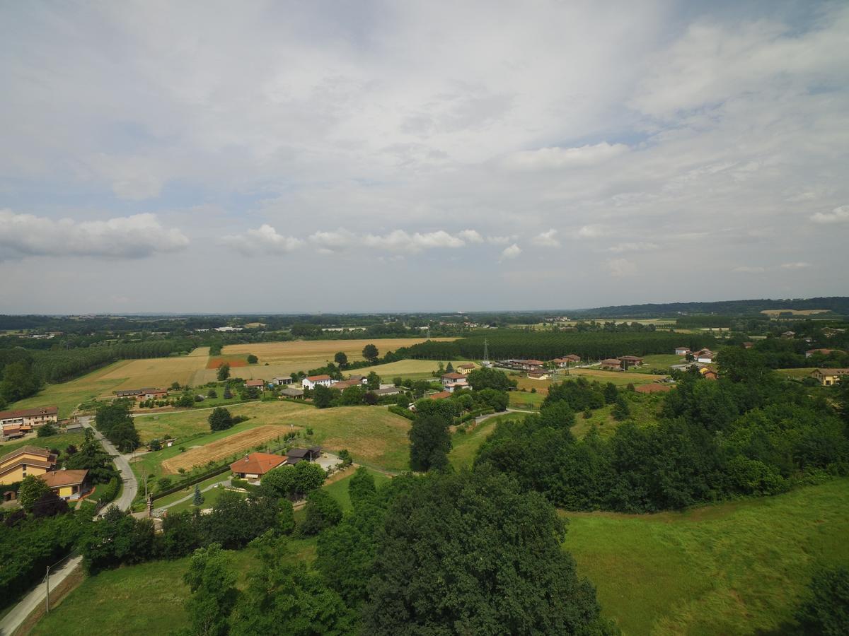 La Morona Bed & Breakfast Rocchetta Tanaro Luaran gambar