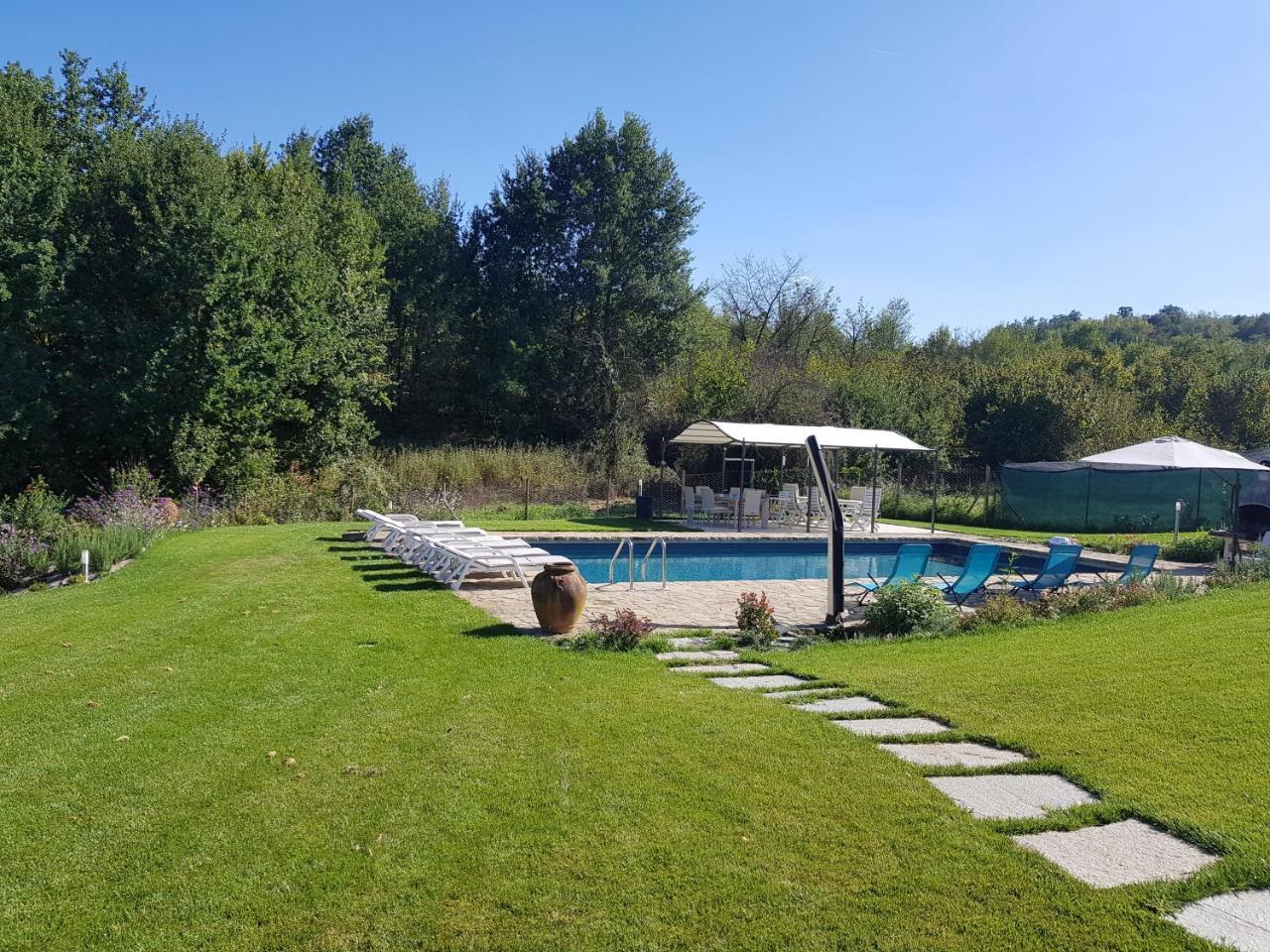 La Morona Bed & Breakfast Rocchetta Tanaro Luaran gambar