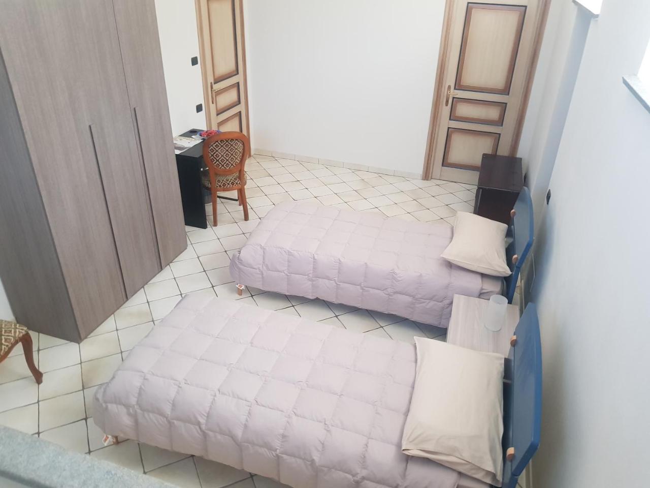 La Morona Bed & Breakfast Rocchetta Tanaro Luaran gambar